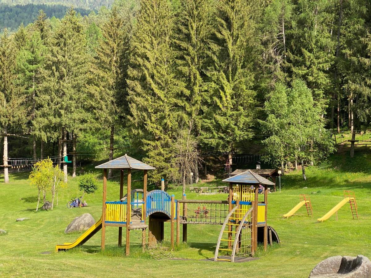 Hotel Laste' Caldes Экстерьер фото