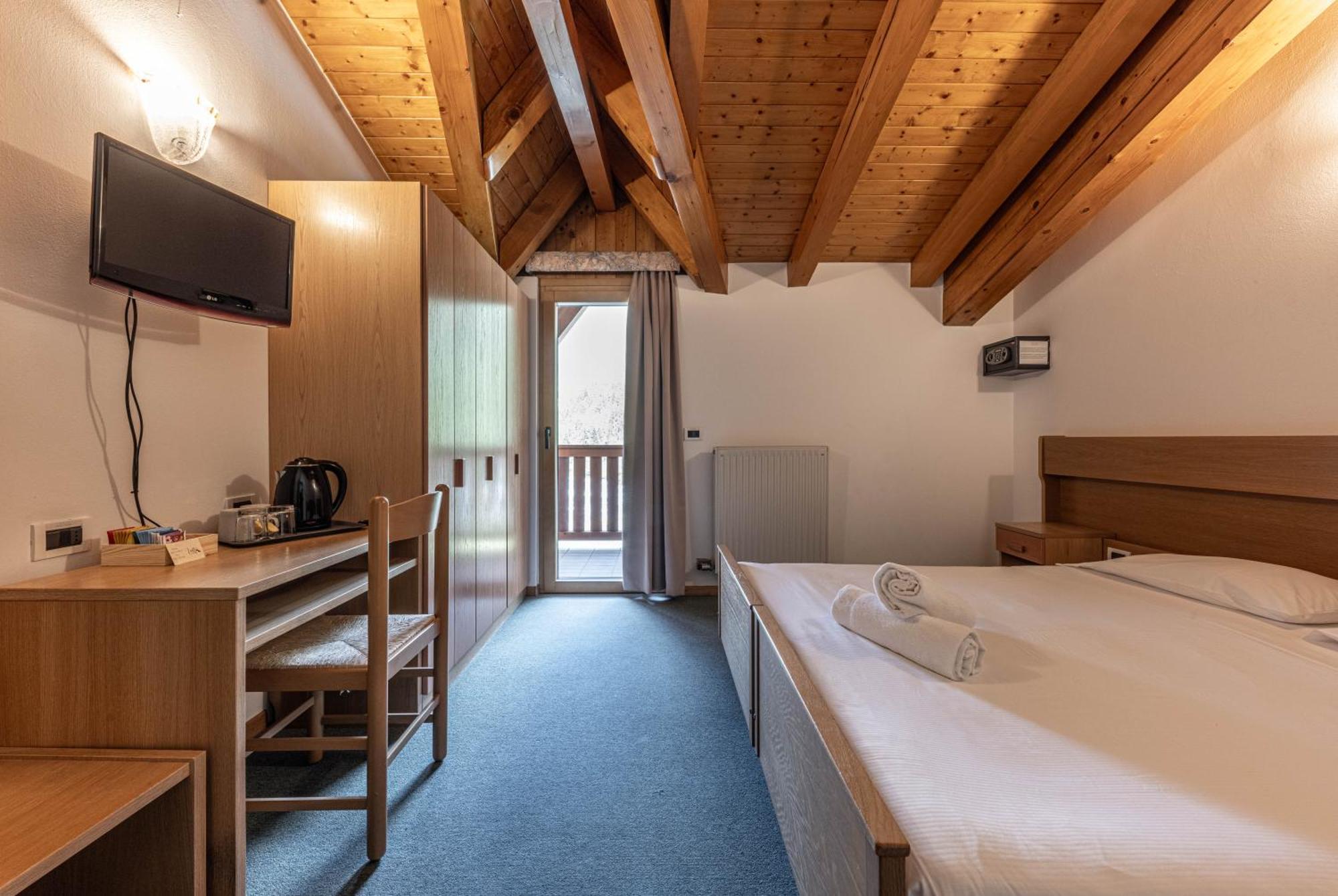 Hotel Laste' Caldes Экстерьер фото