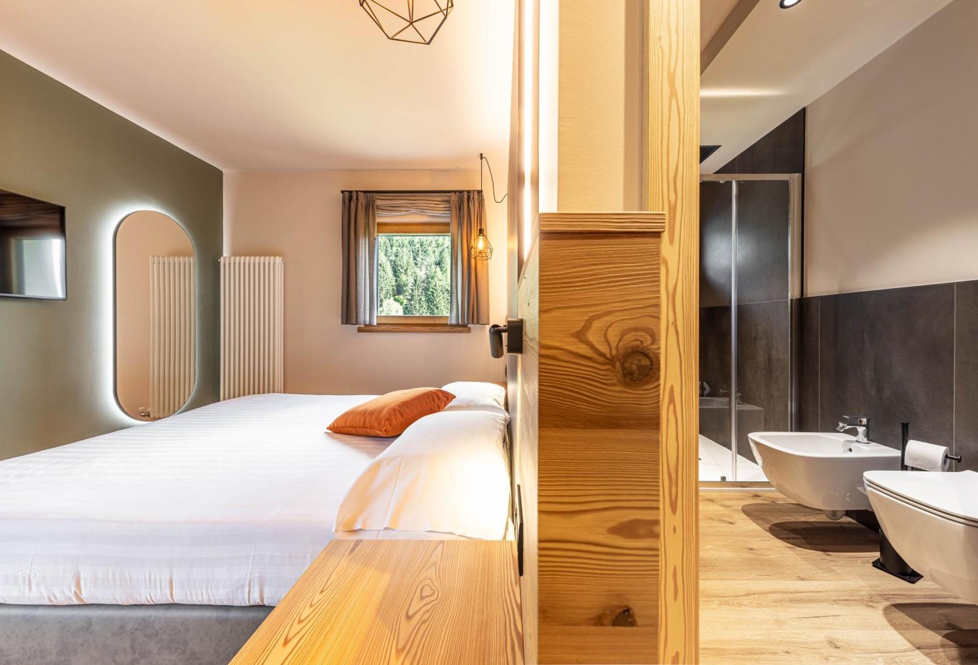Hotel Laste' Caldes Экстерьер фото